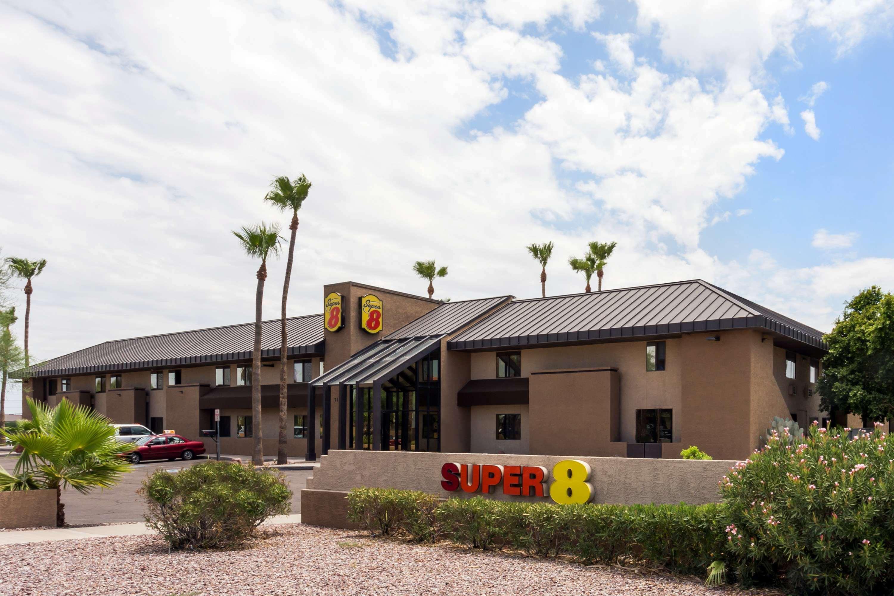 Super 8 By Wyndham Chandler Phoenix Exterior foto
